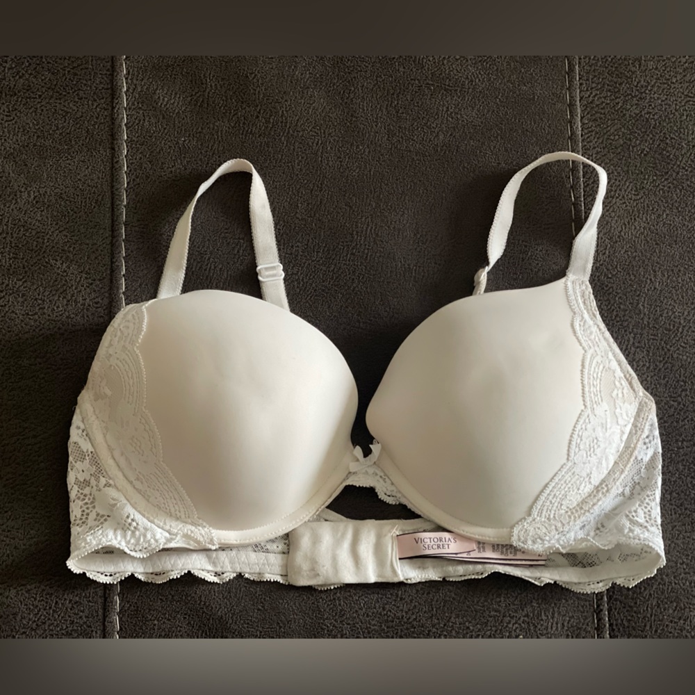 Victoria Secret bra